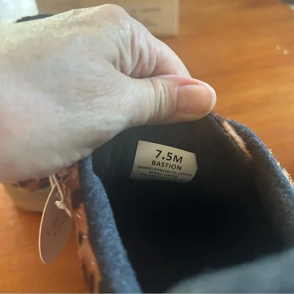 NWT Camila Coelho Bastion Leo 7.5 Sneakers Leopard Print Trendy Street Style - Picture 8 of 10